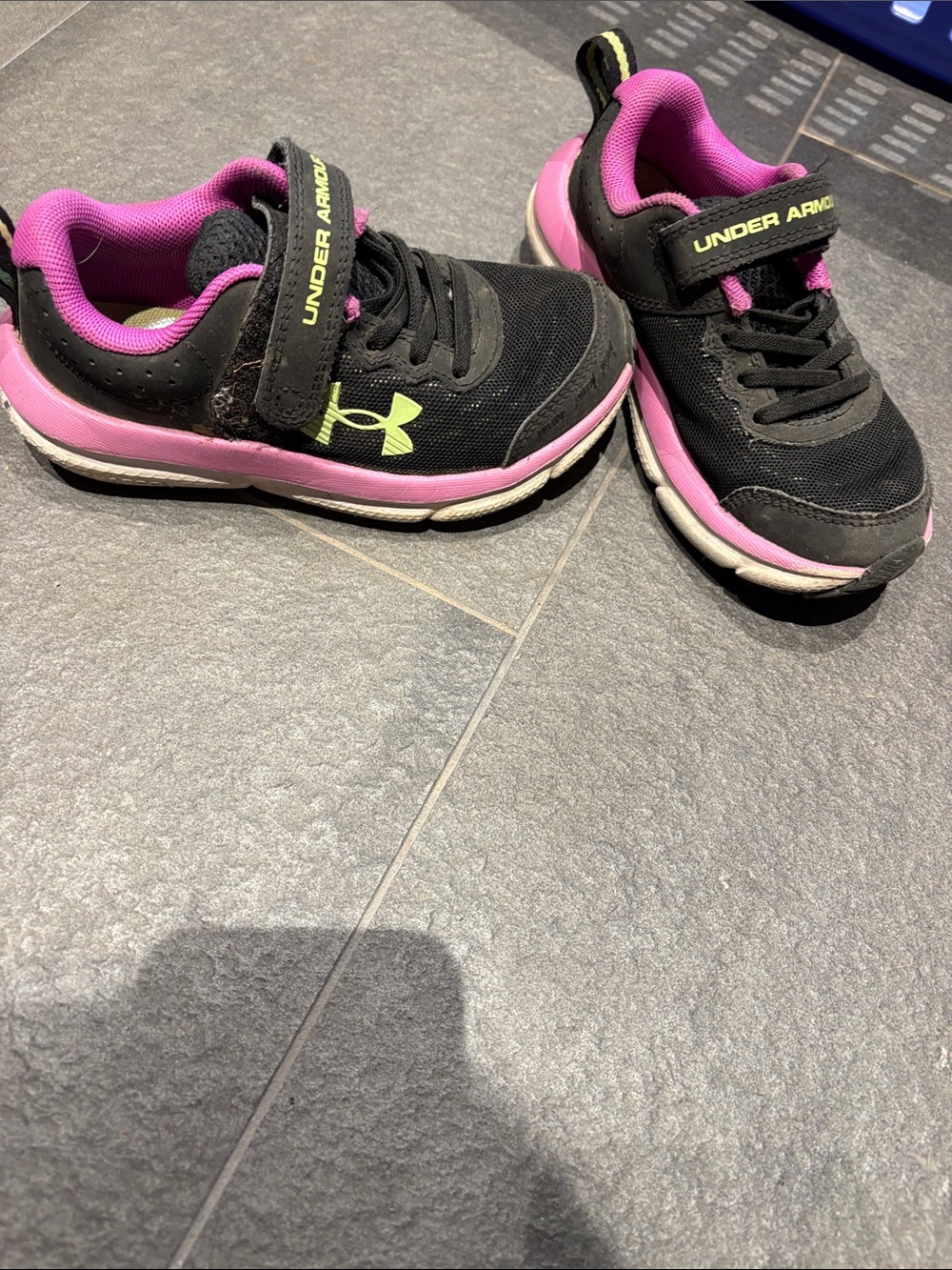 Under Armour Black & Pink Kids' Athletic Sneakers with Lime Logo